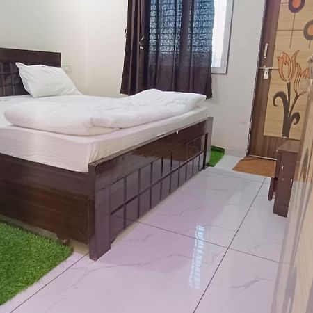 Patel Home Stay Garudeshwar Eksteriør bilde